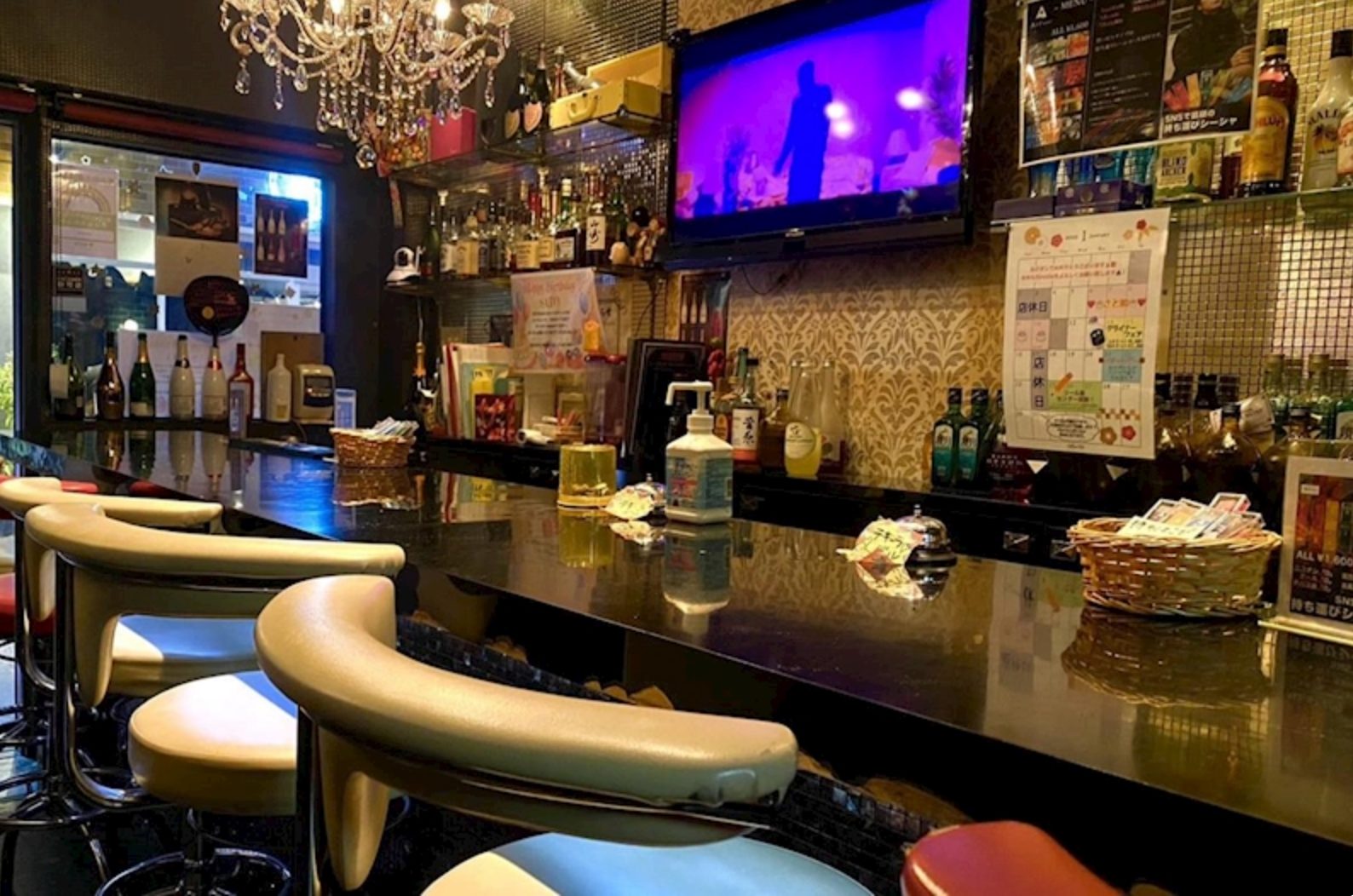 Girl's Bar RireVie 店内写真
